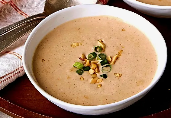 Zupa orzechowa